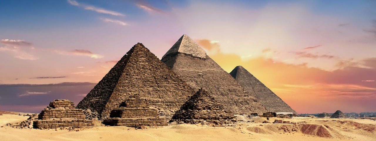 Exploreaza lumea antica a piramidelor – top 5 pacanele cu Egipt